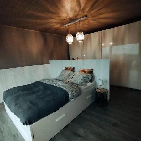 Holiday home La Course Du Soleil Saint-Hubert